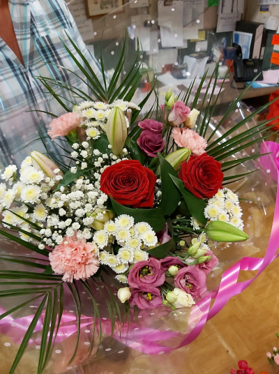 Bluebells & Balloons - Red, Pink & White Handtied