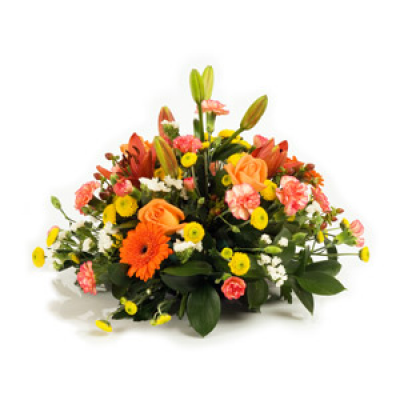 Table Posy - A posy of flowers ideal for the centre of a table, ready-arranged and delivered as a finished floral product for you or your loved ones to enjoy.